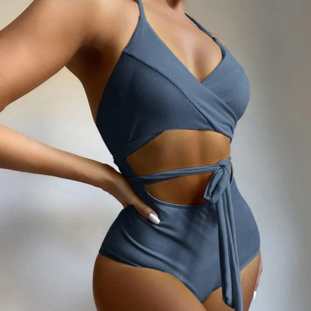 🌊Cut-Out One Piece Swimsuit 🌊